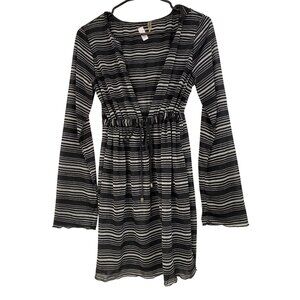 Hooded Black & Silver Swim Cover-Up Drawstring Waist Metallic Size M RAA10424